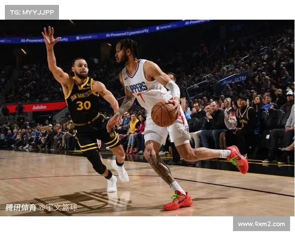CCTV5在线直播NBA勇士VS猛龙 库里欲率勇士取得赛季12连胜 CCTV5在线直播NBA勇士VS猛龙 库里欲率勇士取得赛季12连胜